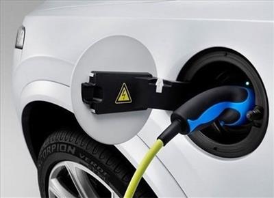 ادعای خودروسازان در تولید خودروهای برقی